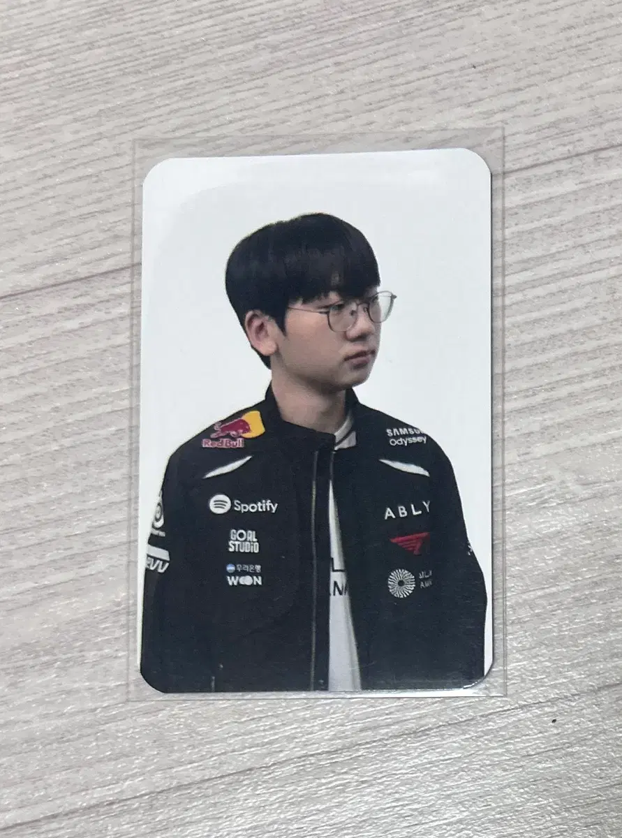 thumbnail-0